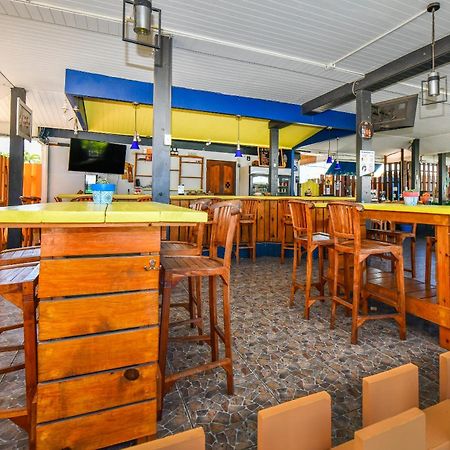 Aruba Blue Village Hotel And Apartments パームビーチ エクステリア 写真