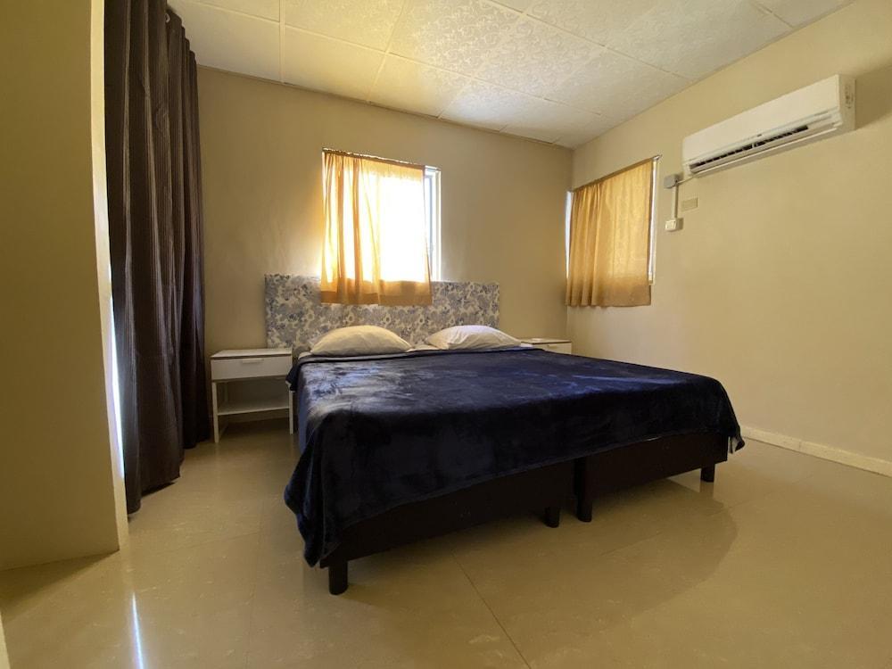 Aruba Blue Village Hotel And Apartments パームビーチ エクステリア 写真