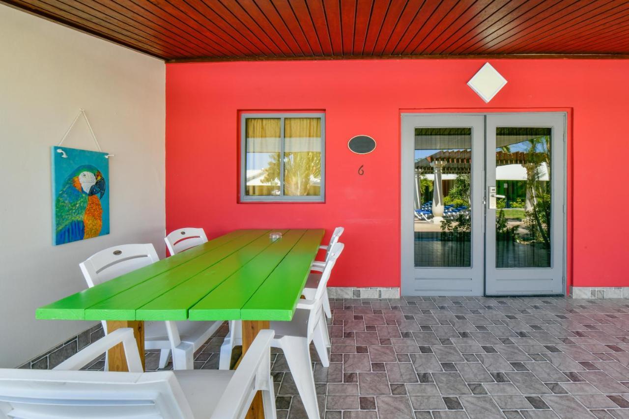 Aruba Blue Village Hotel And Apartments パームビーチ エクステリア 写真