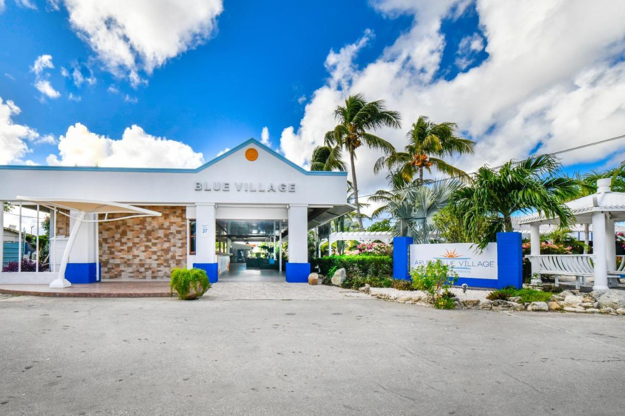 Aruba Blue Village Hotel And Apartments パームビーチ エクステリア 写真