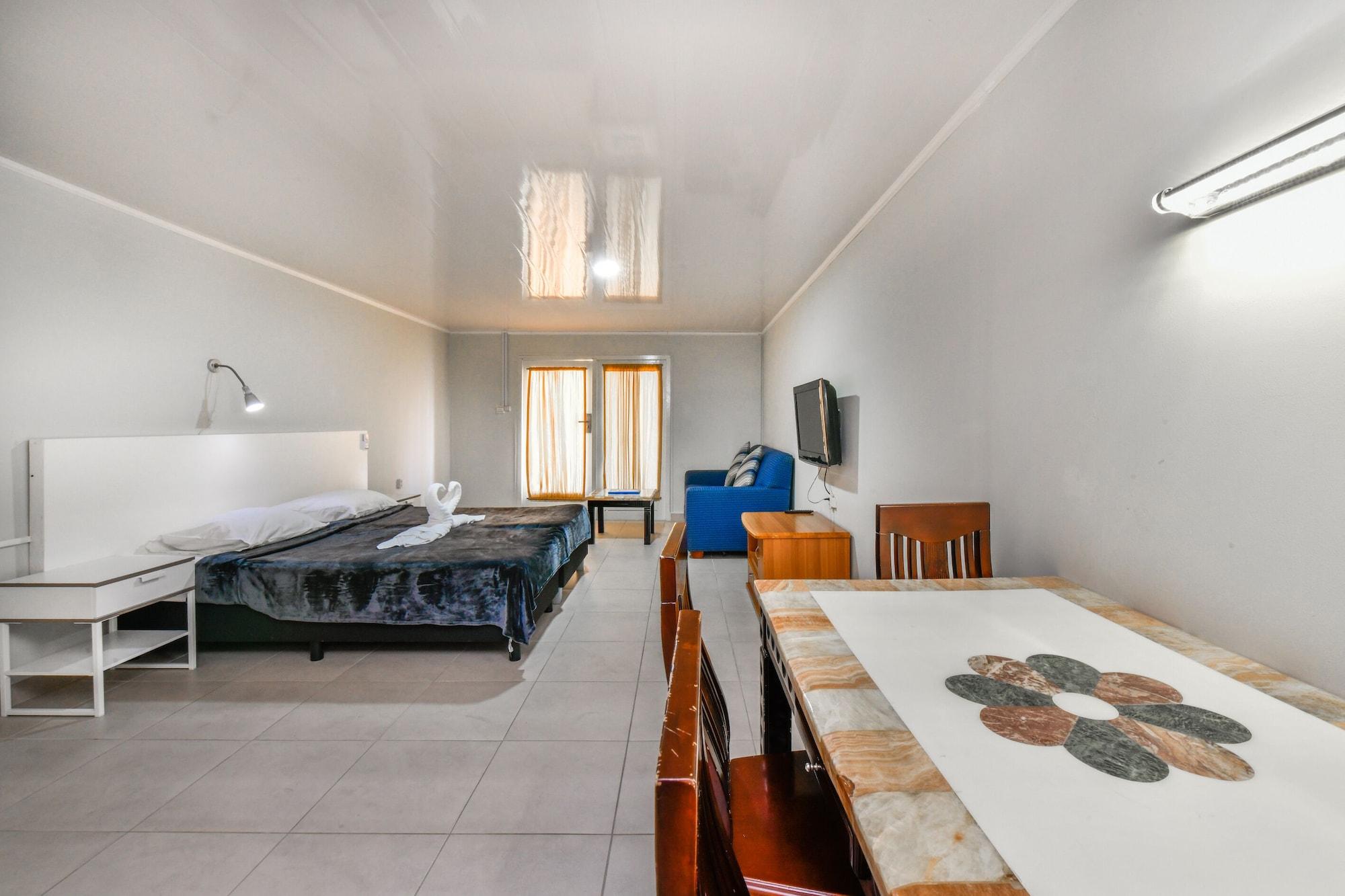 Aruba Blue Village Hotel And Apartments パームビーチ エクステリア 写真