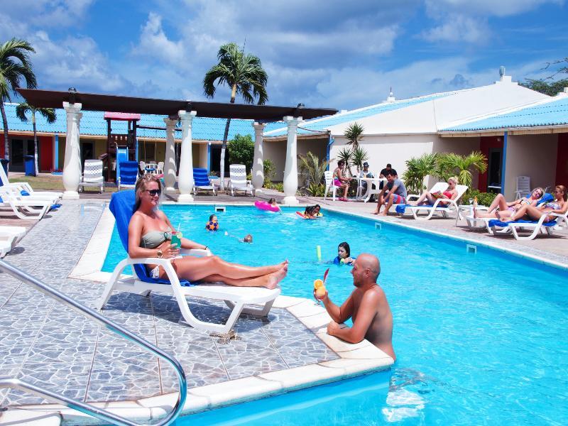 Aruba Blue Village Hotel And Apartments パームビーチ エクステリア 写真