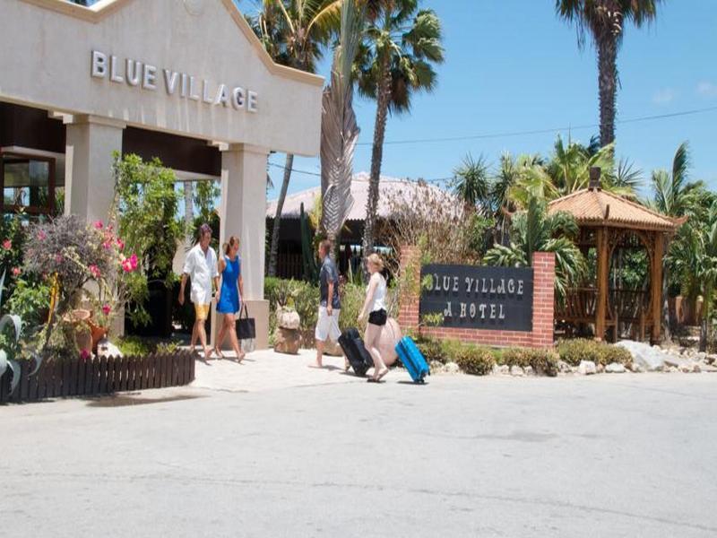 Aruba Blue Village Hotel And Apartments パームビーチ エクステリア 写真