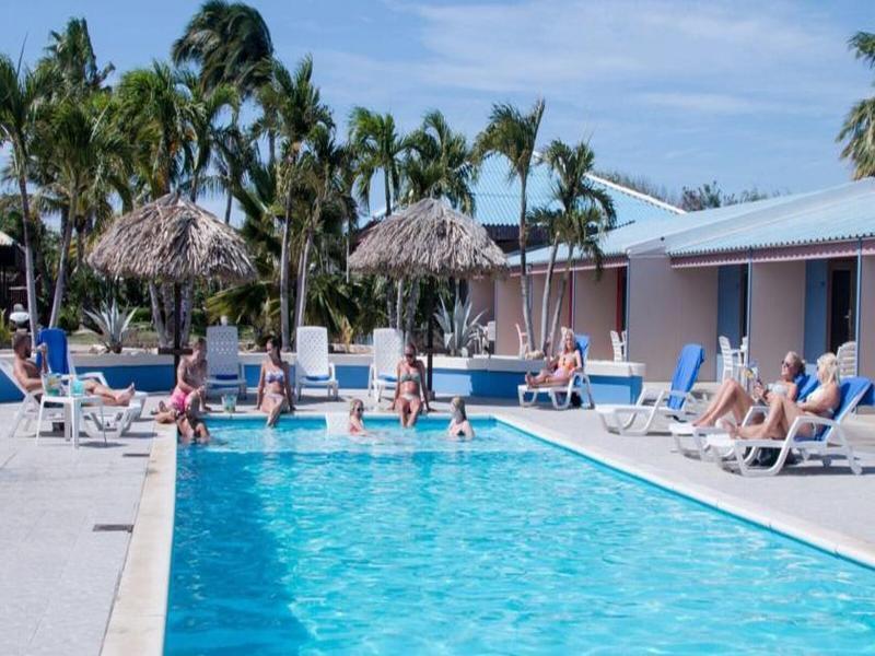 Aruba Blue Village Hotel And Apartments パームビーチ エクステリア 写真